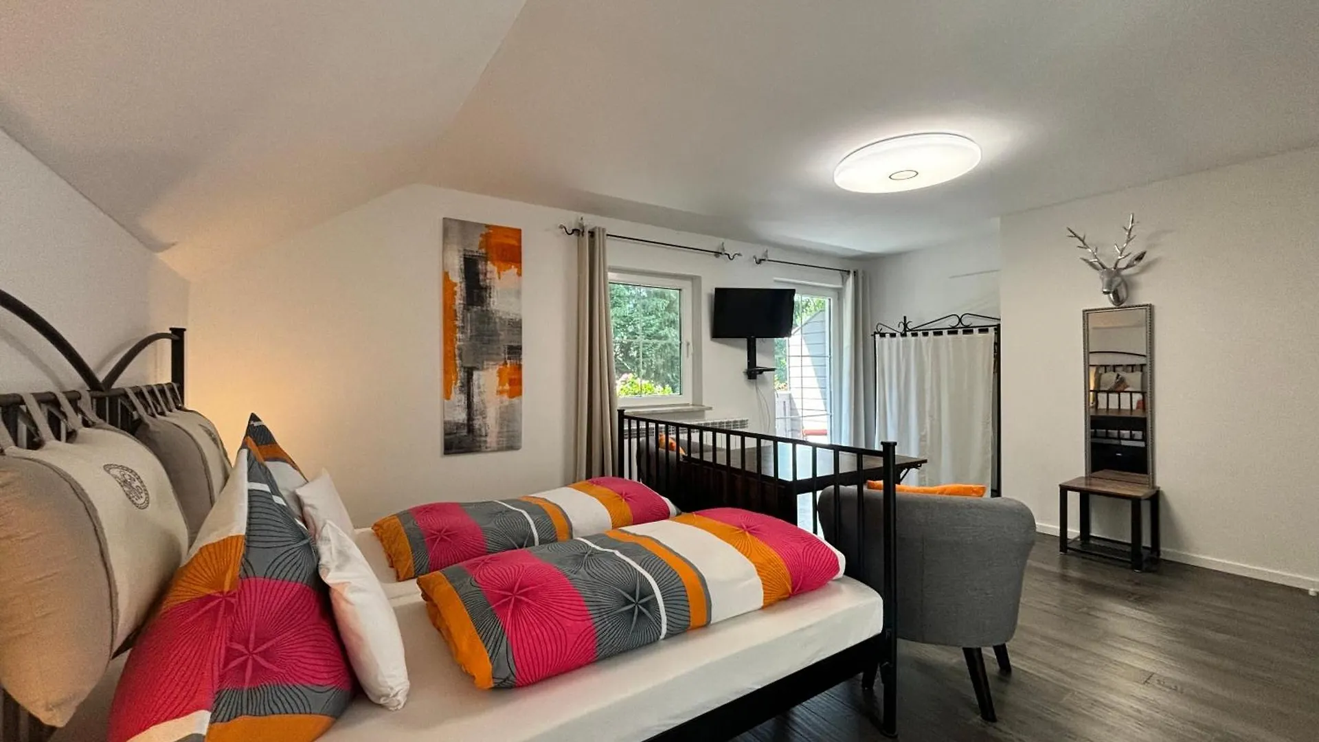 Haus Sonnenblick- Apartments Starnberg Germany