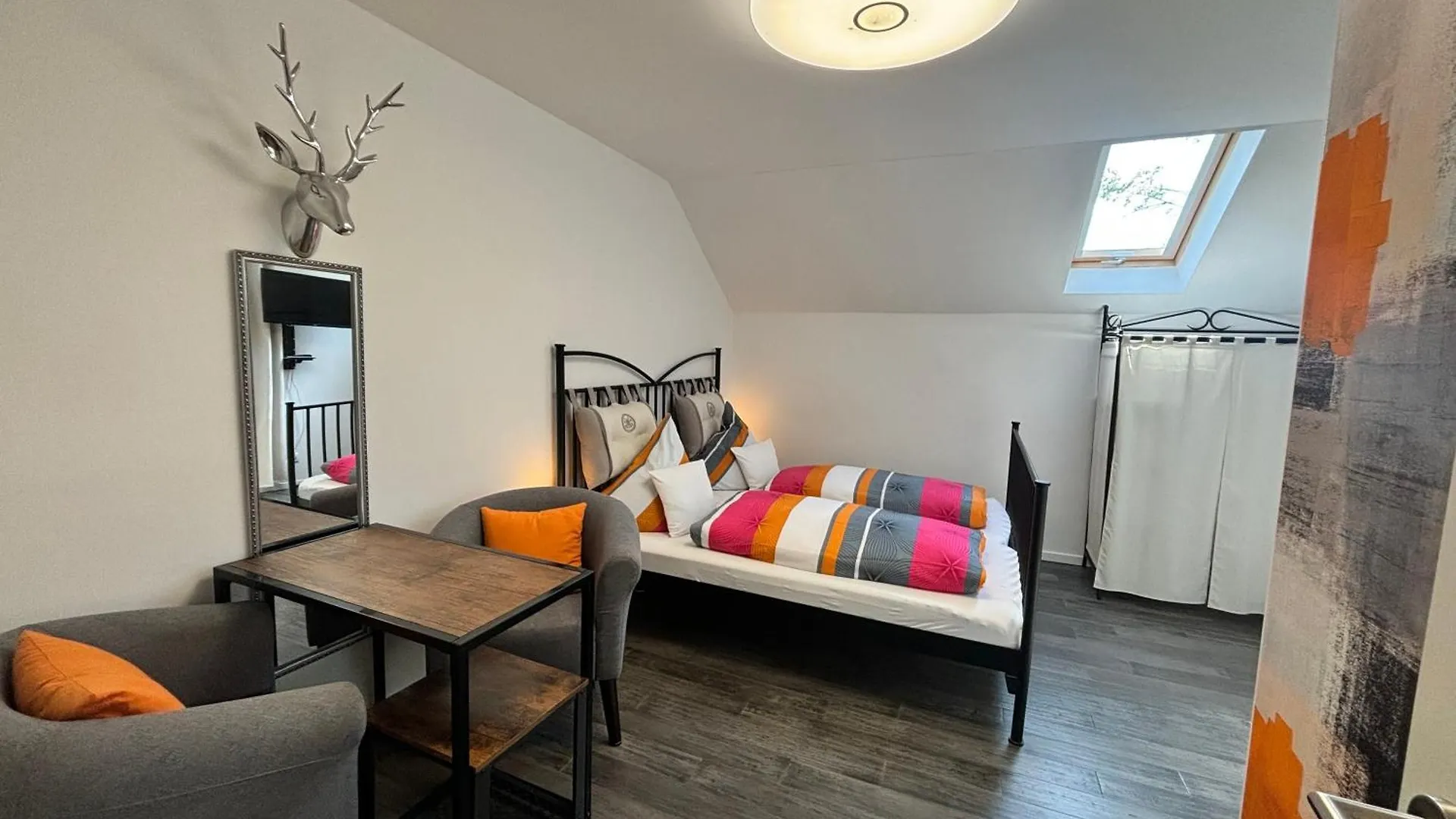 Guest house Haus Sonnenblick- Apartments Starnberg